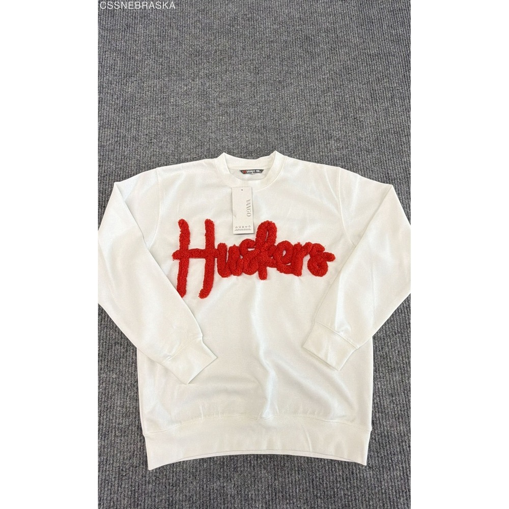 VANGO Men's White Nebraska Huskers Sweatshirt Red Chenille Script Sz M NWT